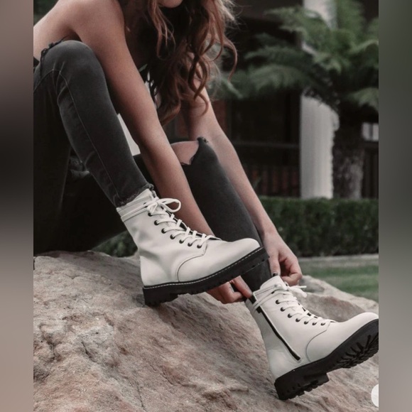 Thursday Boot Company White Lace-Up Combat Boots - Picture 7 of 9